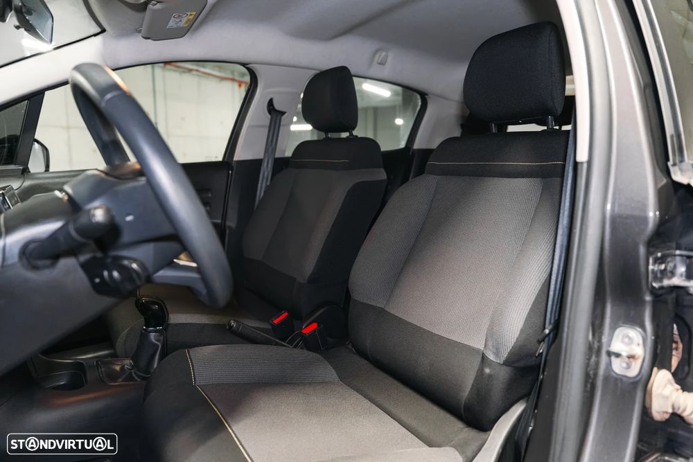 Citroën C3 1.2 PureTech C-Series - 19