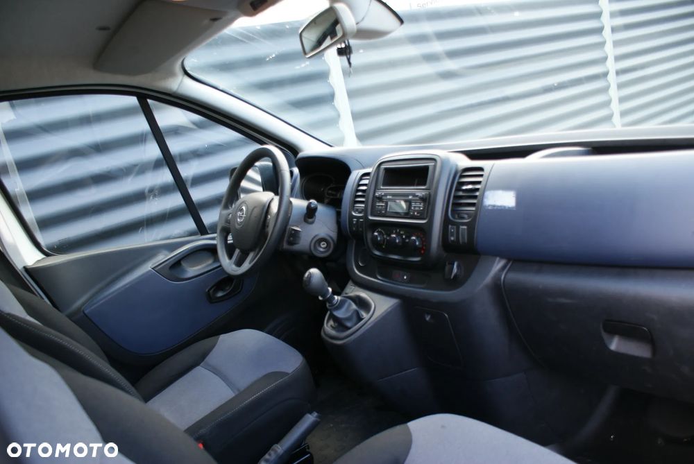 Opel Vivaro L2H1 2,9t Edition - 11