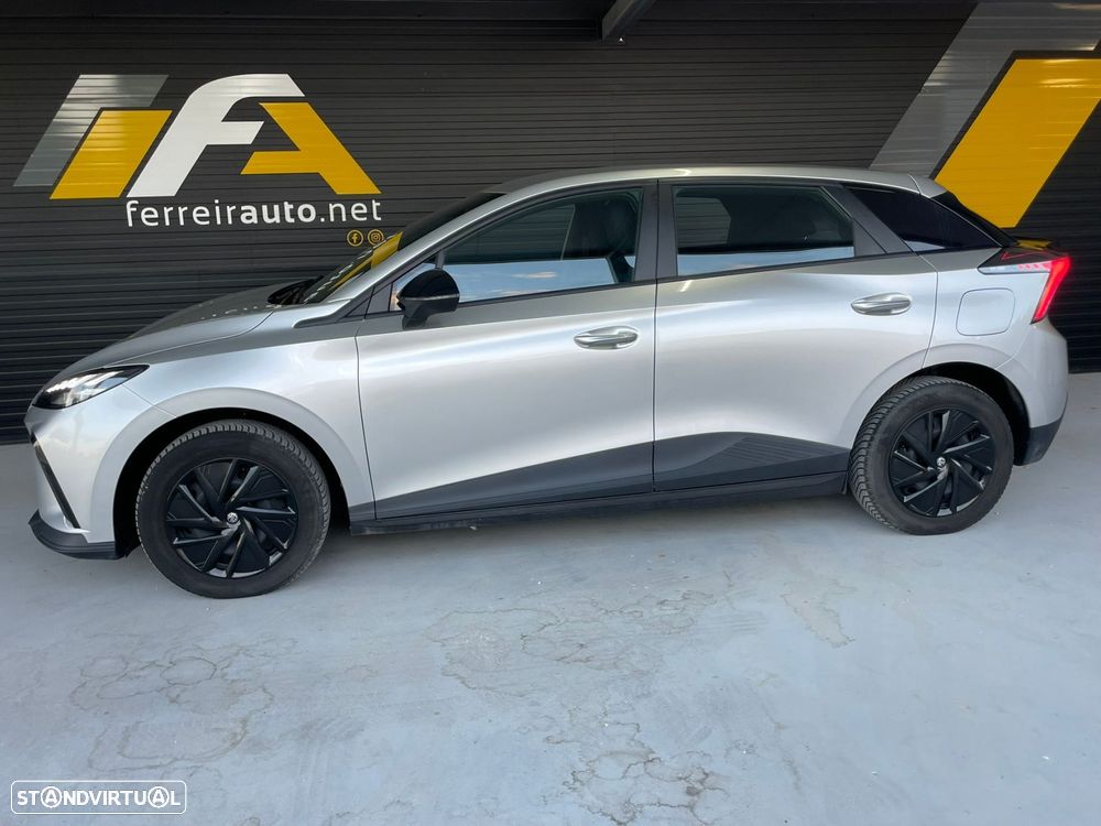 MG MG4 51 kWh Standard - 4