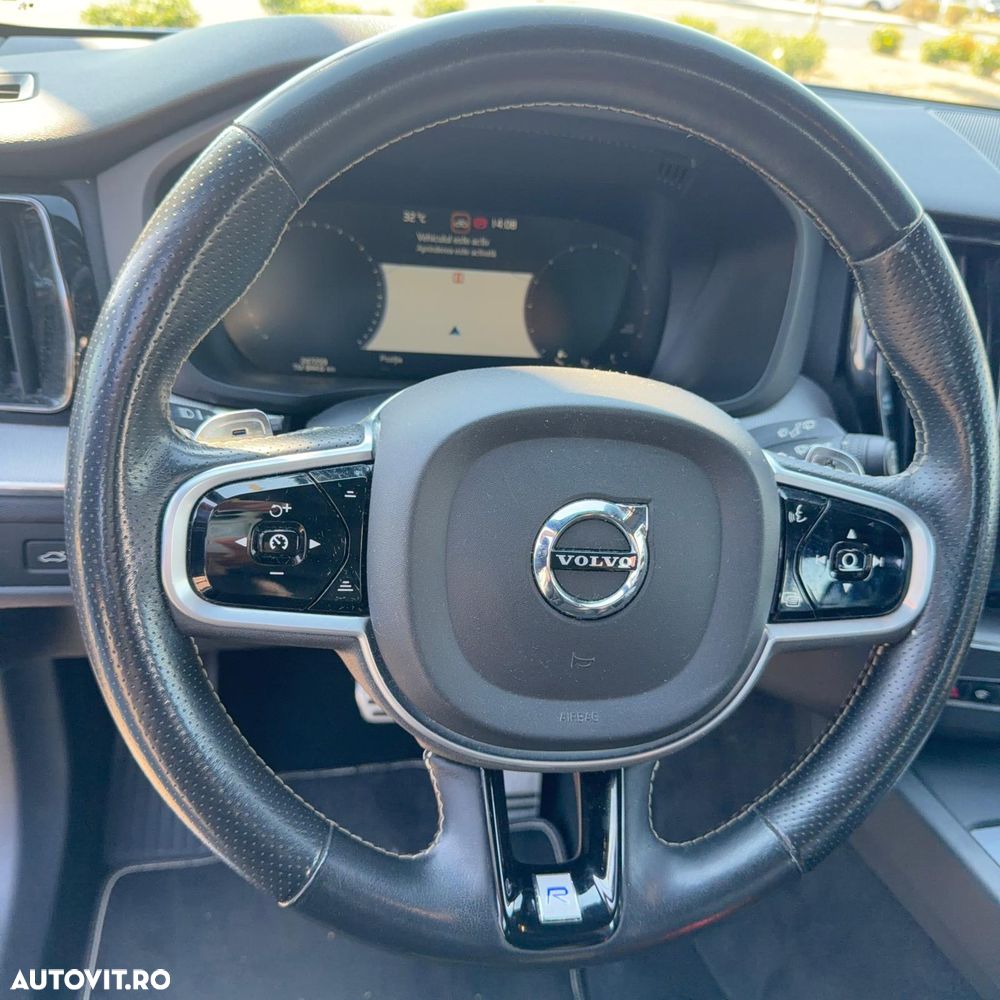 VOLVO XC60 2019 — imagine 6