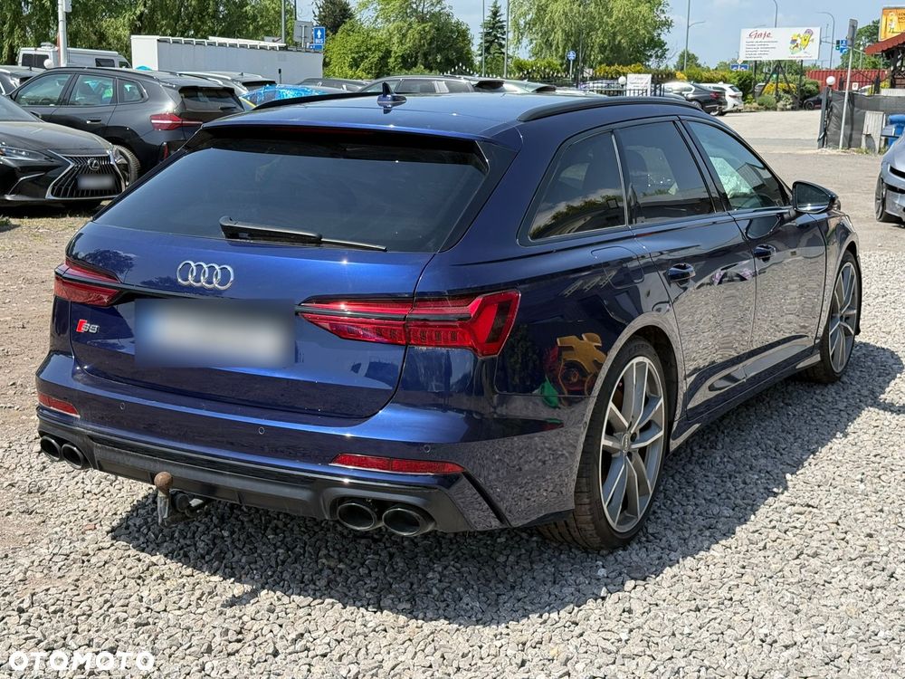 Audi S6 Avant - 13