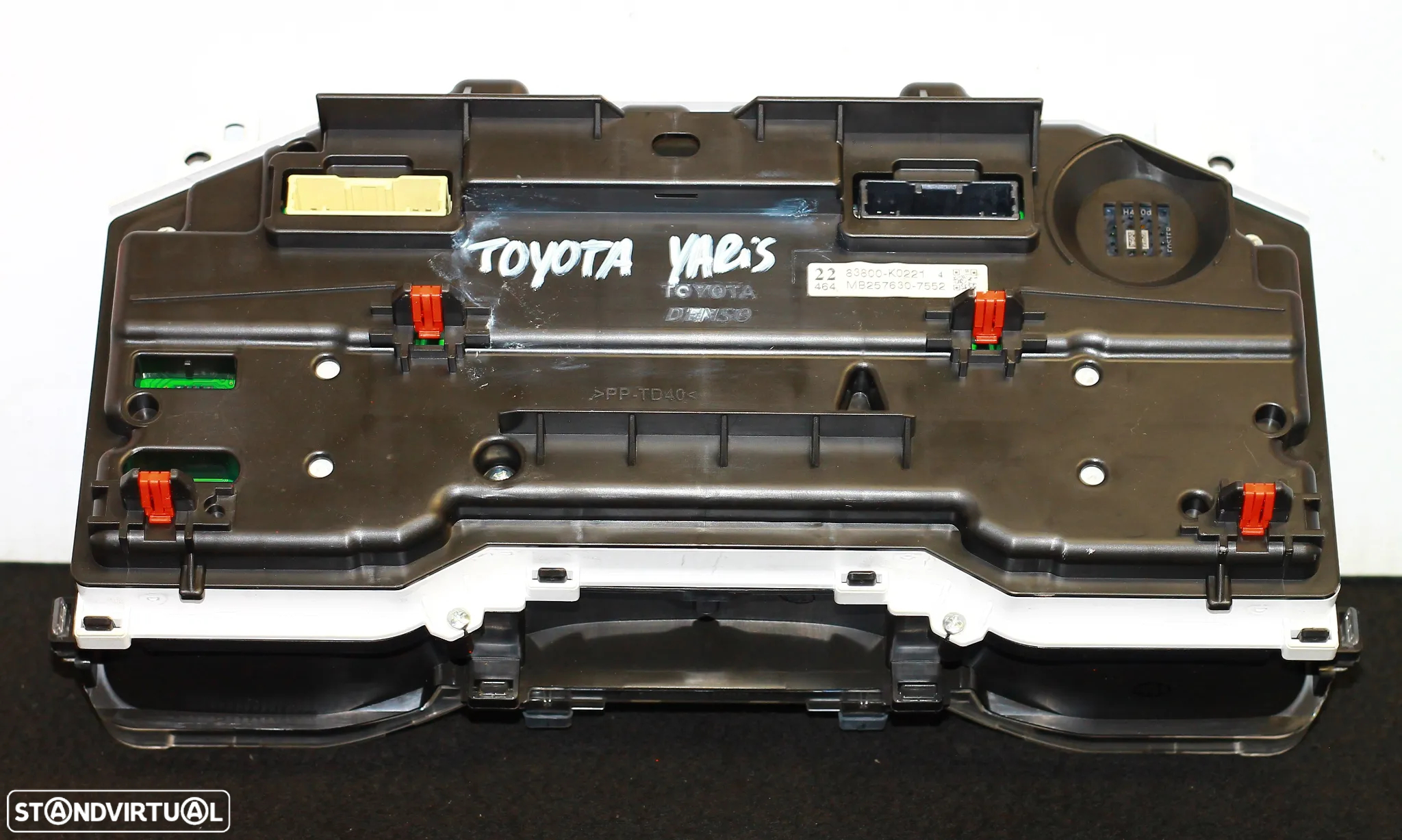 QUADRANTE TOYOTA YARIS - 5