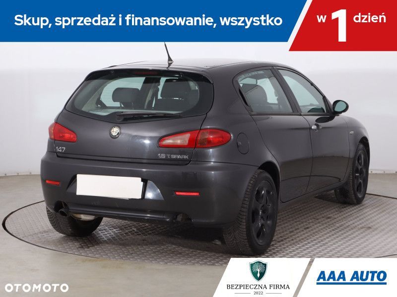 Alfa Romeo 147 - 7