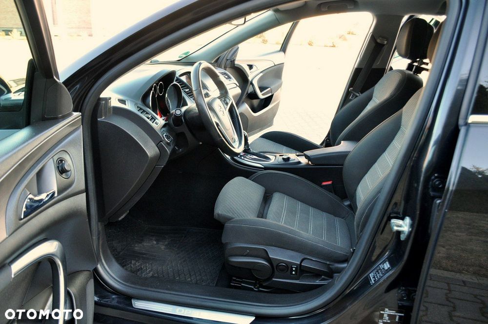 Opel Insignia - 21