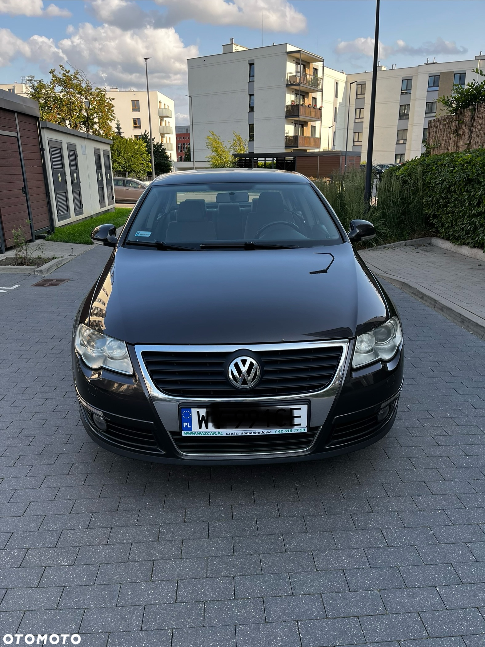 Volkswagen Passat 2.0 TDI DPF Sportline DSG - 2