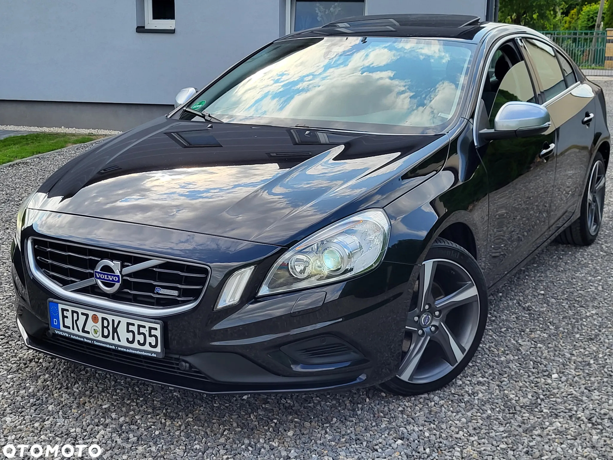 Volvo S60 D4 R-Design - 9