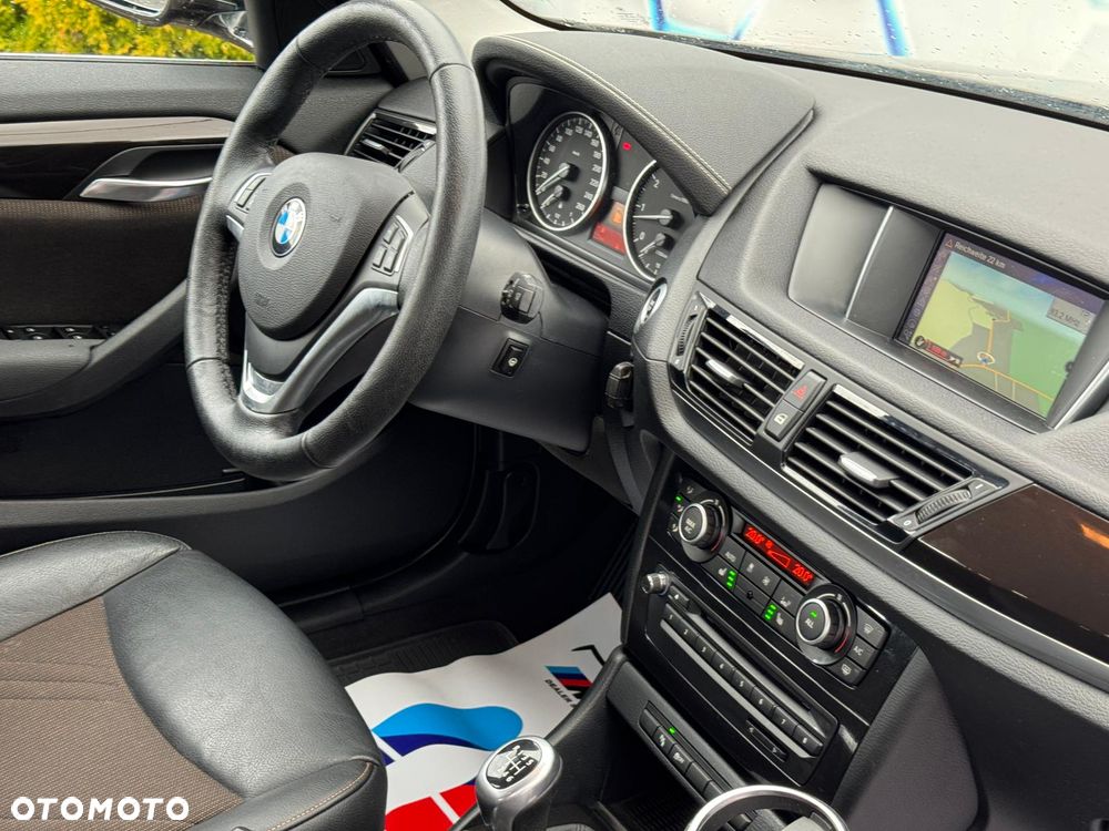 BMW X1 sDrive18i xLine - 34