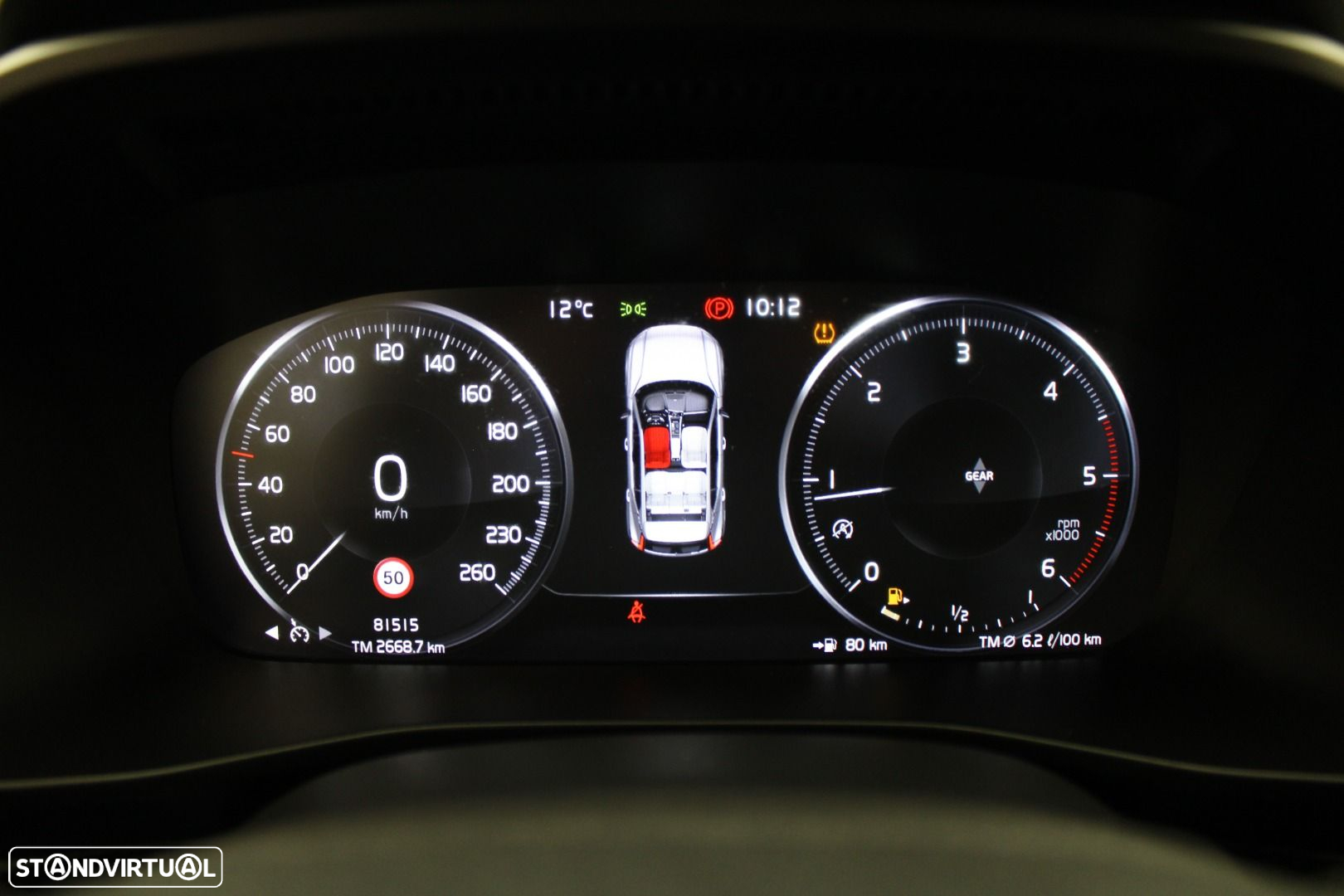 Volvo XC 40 2.0 D3 Momentum - 33