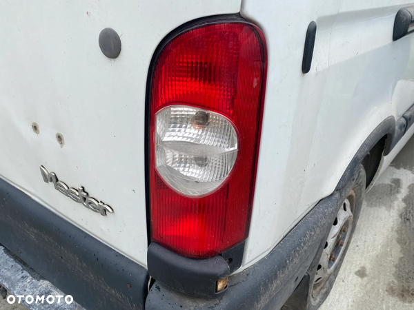 Renault MASTER II 2003- LAMPA Prawa tył tylna Europa