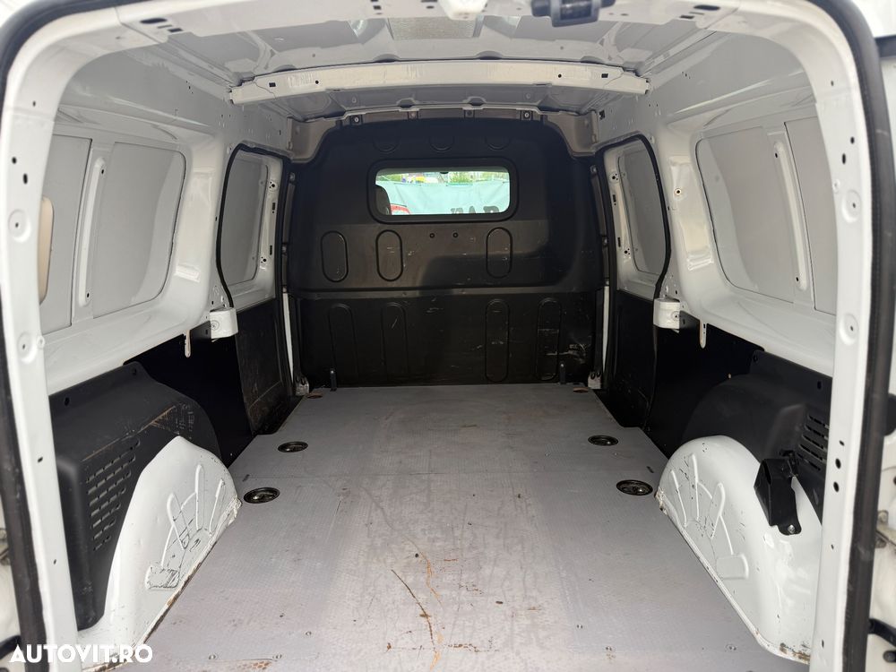 Renault Kangoo BLUE dCi 95 Intens - 8