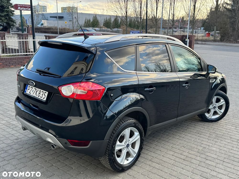 Ford Kuga 2.0 TDCi 4x4 Titanium - 25