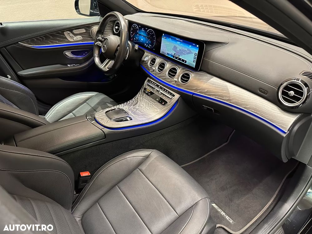 Mercedes-Benz E 300 de 9G-TRONIC AMG Line - 17