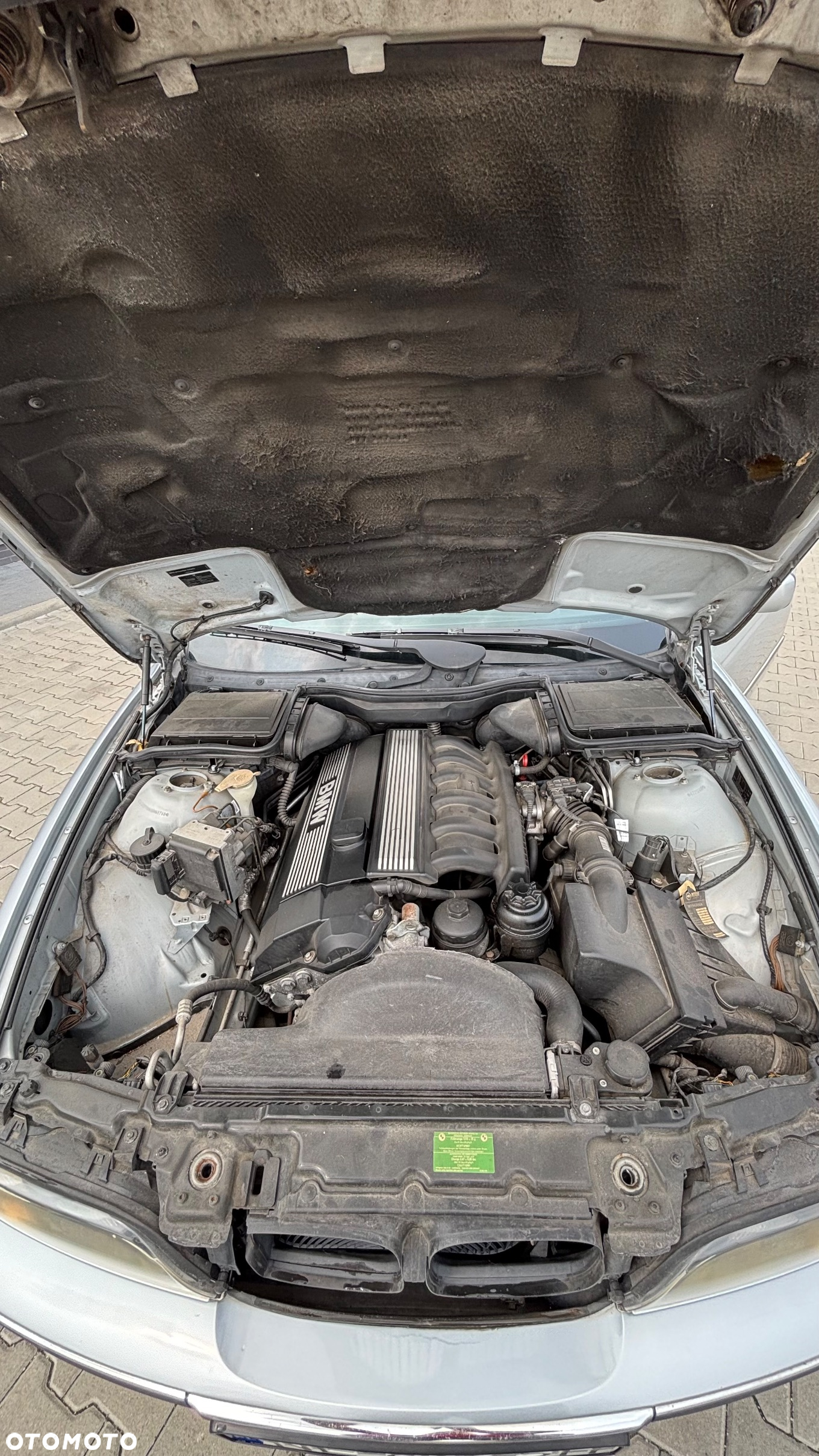 BMW Seria 5 520i - 20