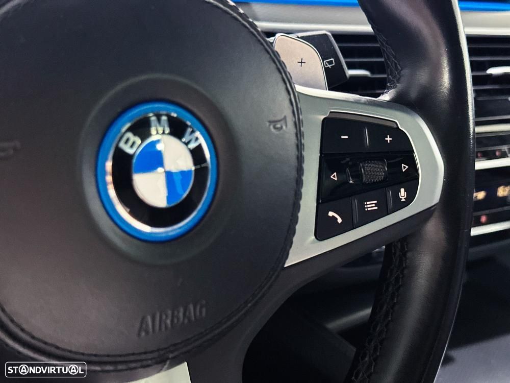 BMW 530 e Pack Desportivo M - 39
