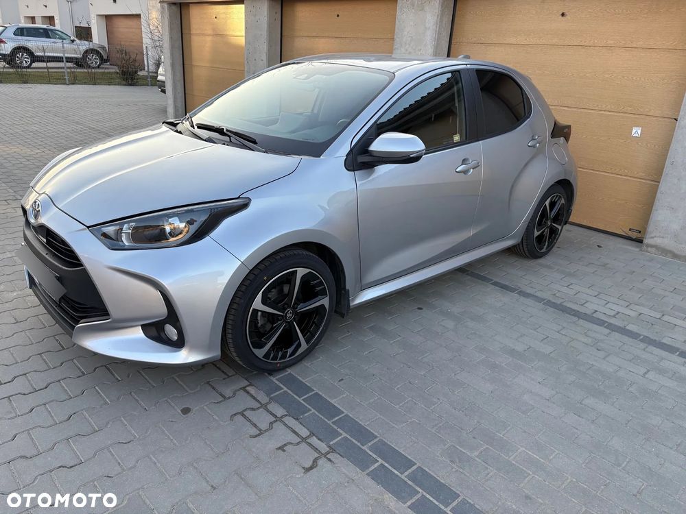 Toyota Yaris 1.5 Comfort - 1