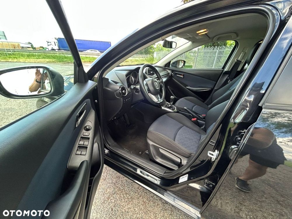 Mazda 2 - 37