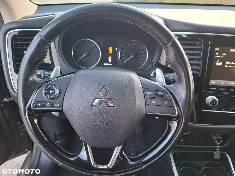 Mitsubishi Outlander 2.0 Intense + SDA 4WD CVT - 4