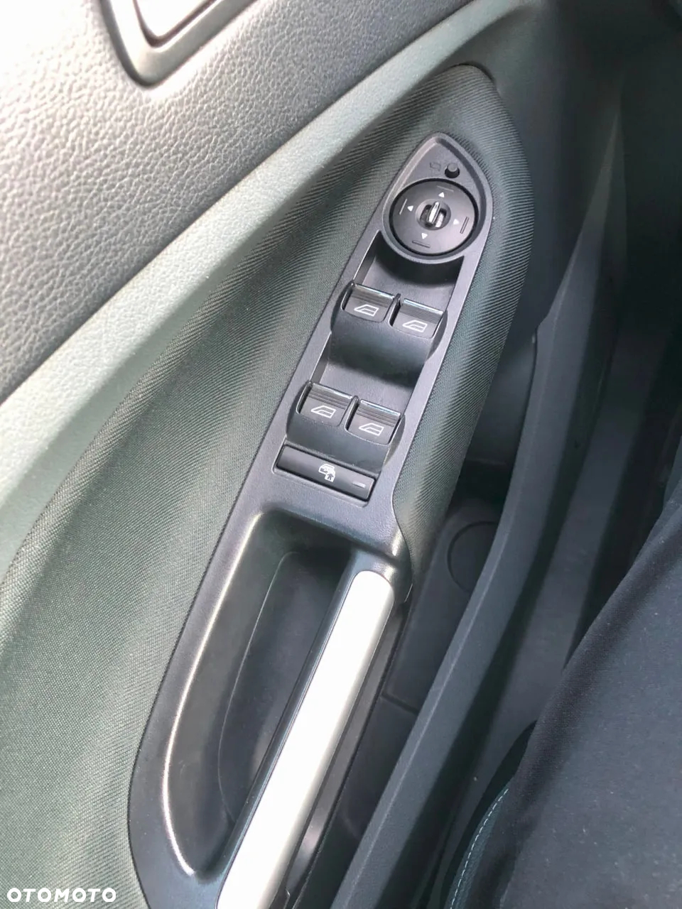 Ford Grand C-MAX - 7