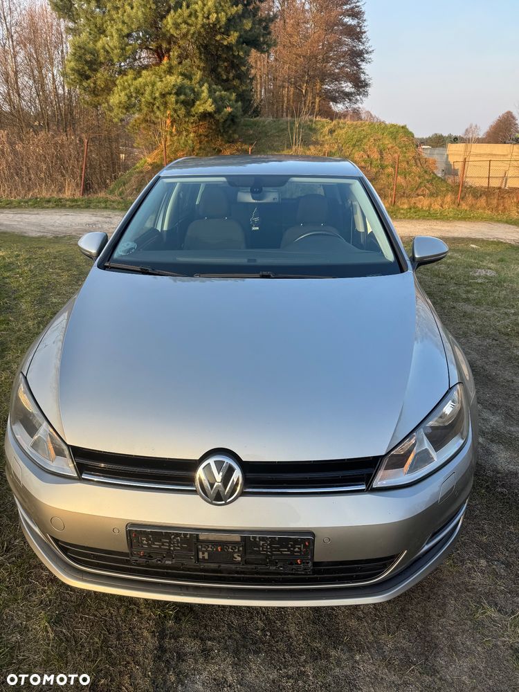 Volkswagen Golf - 4