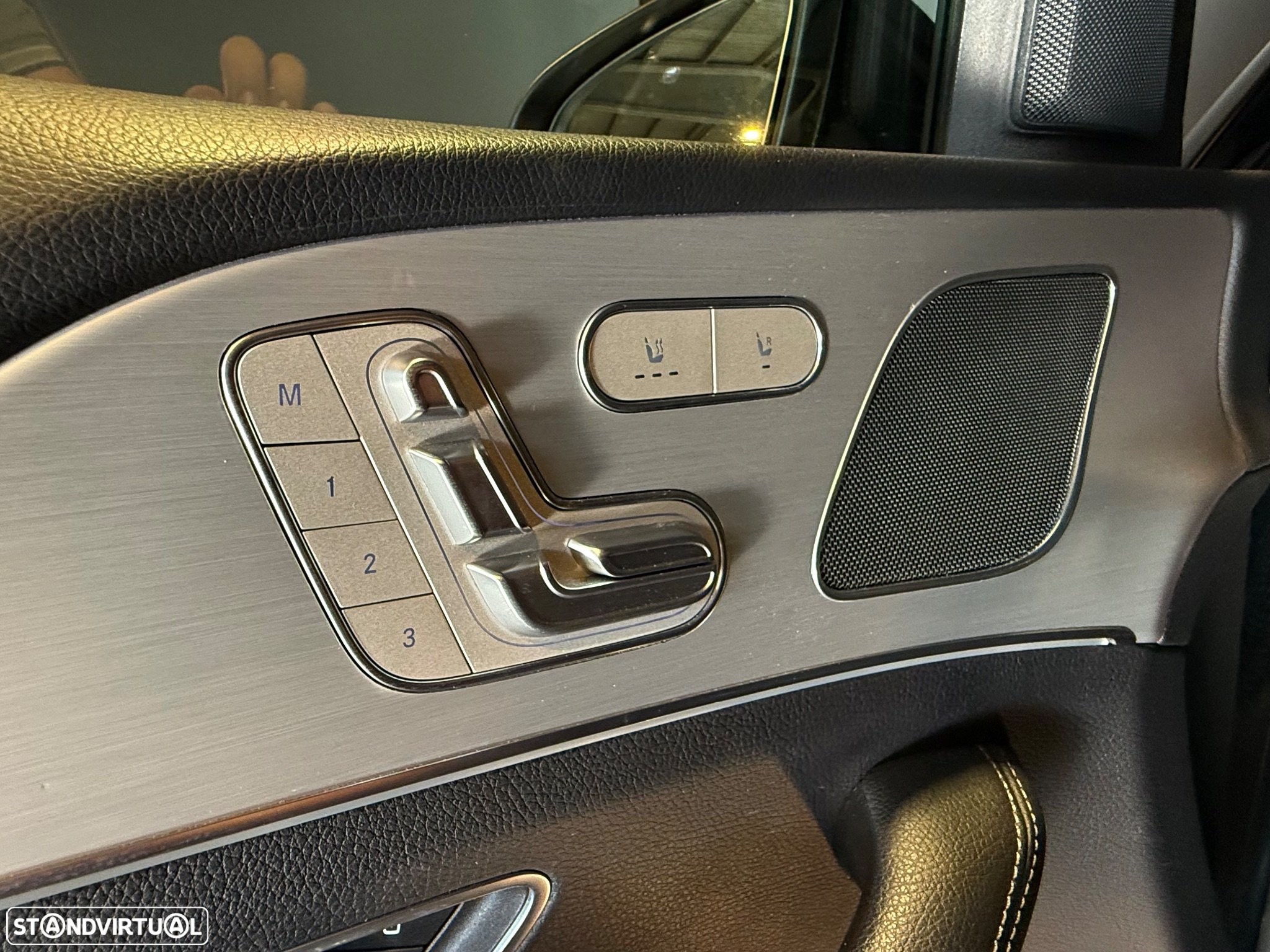 Mercedes-Benz GLE 350 de 4Matic - 24