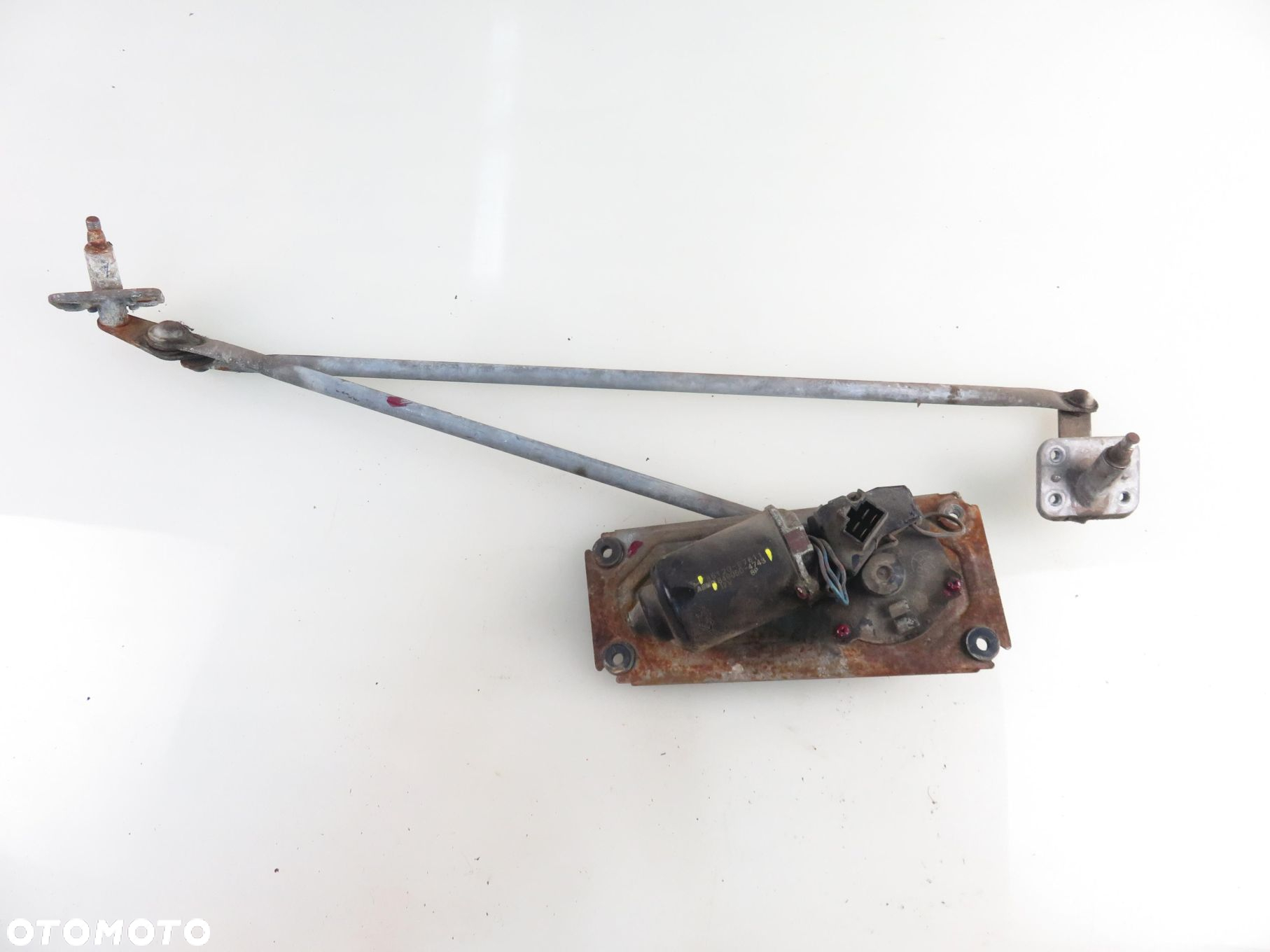 MECHANIZM WYCIERACZEK DAIHATSU FEROZA 8512087611 8490504743 - 4