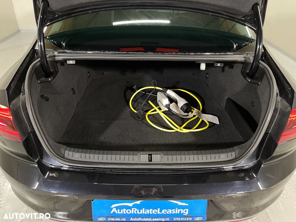 Volkswagen Passat 1.4 TSI DSG GTE - 15