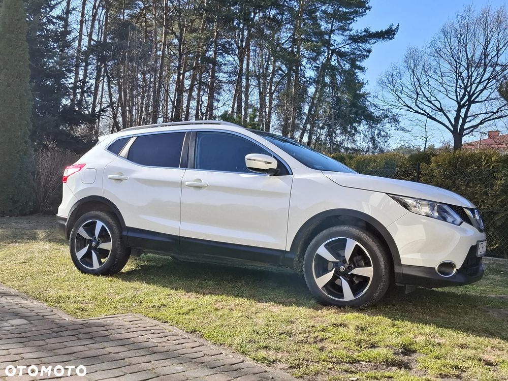 Nissan Qashqai ver-1-2-dig--t-acenta-eu6 - 3