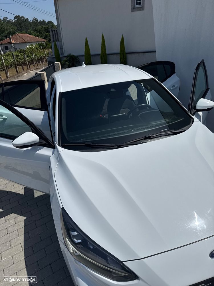 Ford Focus 1.0 EcoBoost MHEV ST-Line - 18