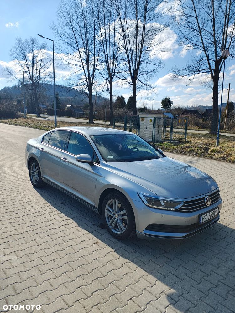 Volkswagen Passat - 5