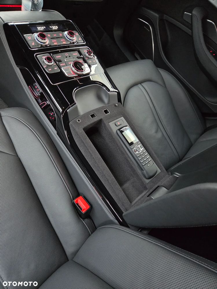 Audi A8 4.2 TDI L Quattro - 18