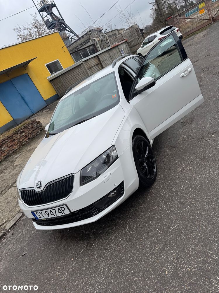 Skoda Octavia 2.0 TDI (Green tec) 4x4 DSG RS - 8