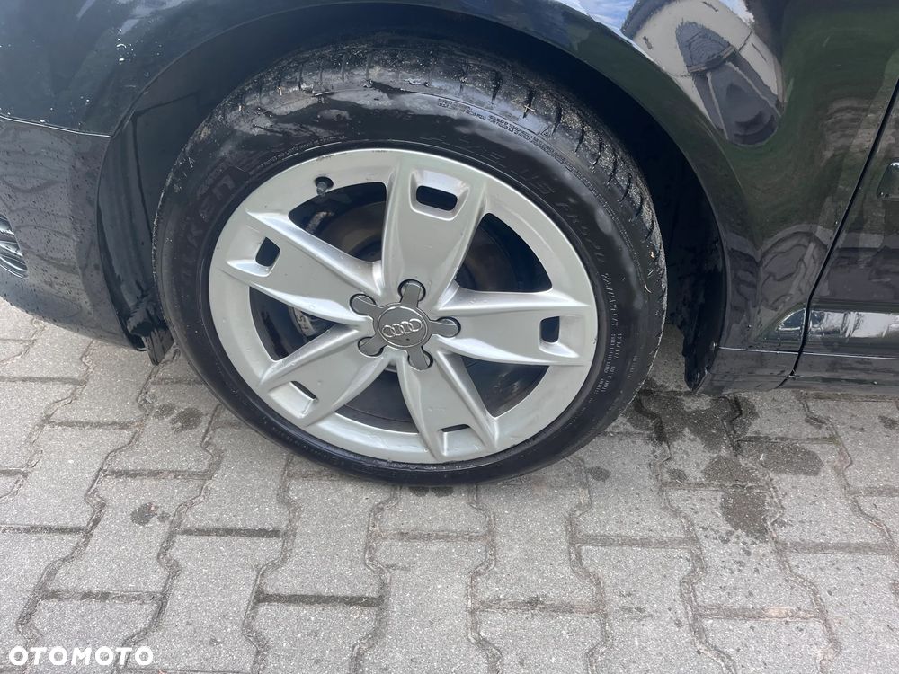 Audi A3 Sportback 1.6 S line Sportpaket (plus) - 8