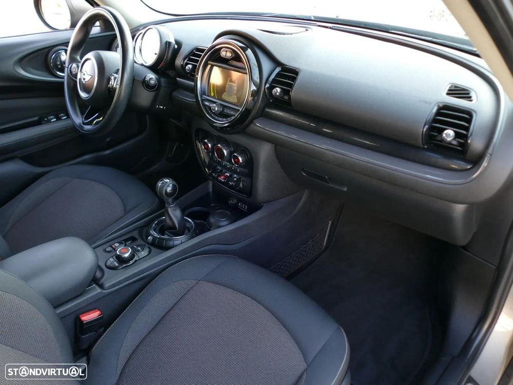 MINI Clubman One D - 26