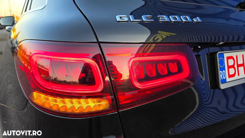 Mercedes-Benz GLC 300 d 4Matic 9G-TRONIC - 26
