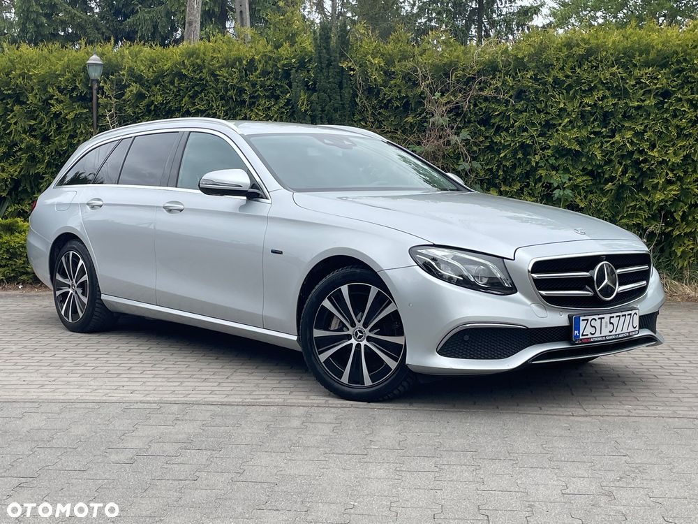 Mercedes-Benz Klasa E 350e 9G-TRONIC Exclusive - 35