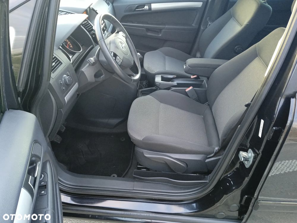 Opel Zafira 1.6 Enjoy - 4