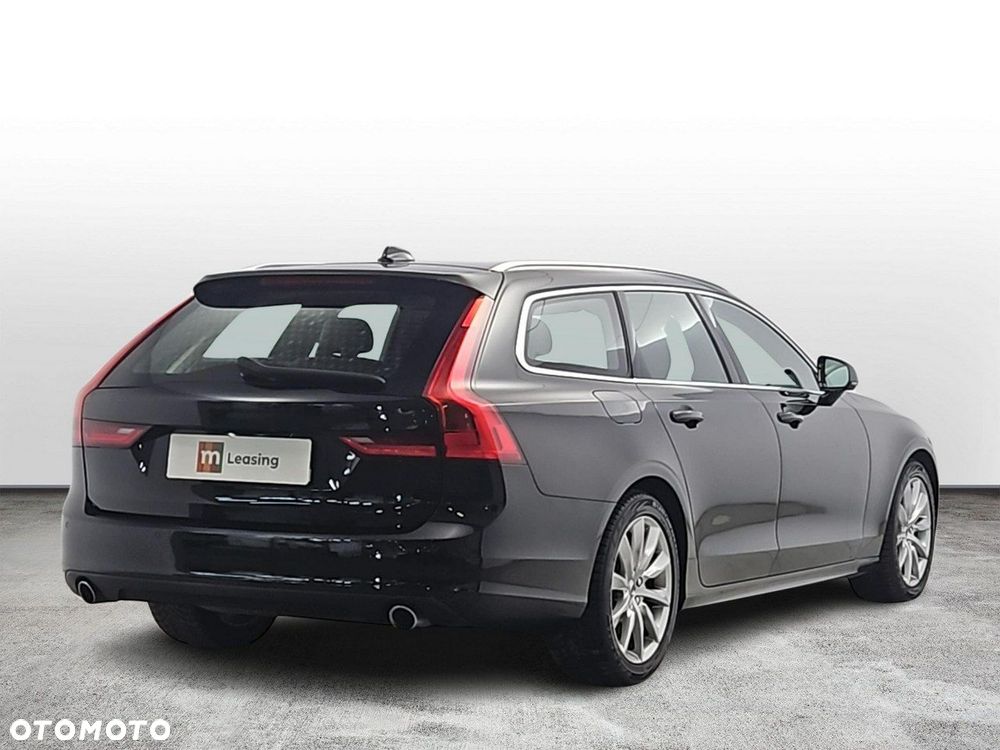 Volvo V90 D4 SCR Momentum Pro - 5