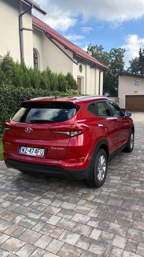 Hyundai Tucson 1.7 CRDI BlueDrive Comfort 2WD - 9