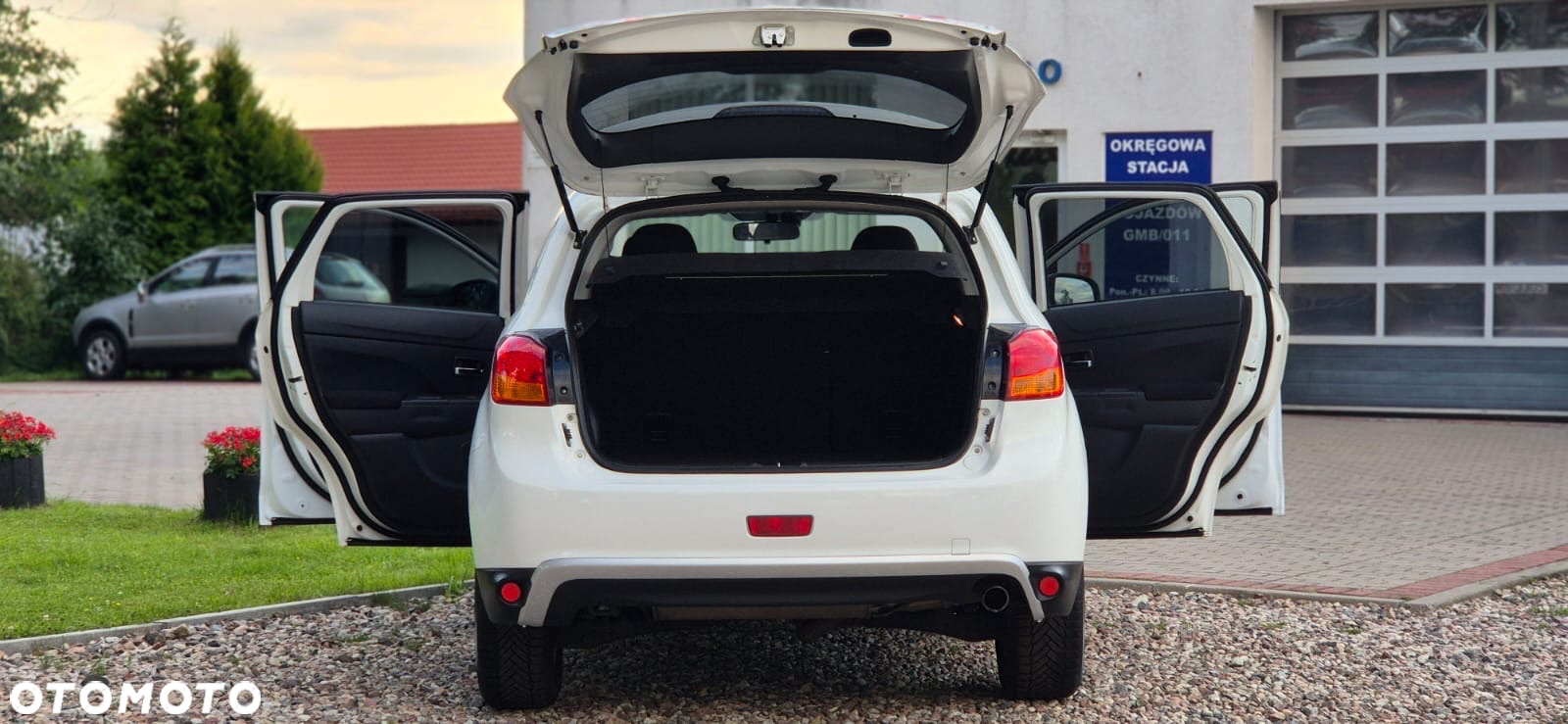 Mitsubishi ASX - 14