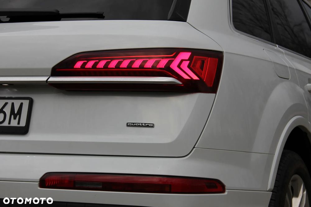 Audi Q7 55 TFSI quattro tiptronic - 17