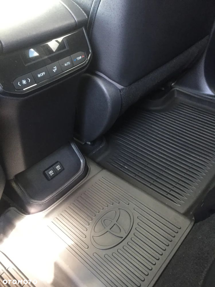 Toyota Highlander - 7