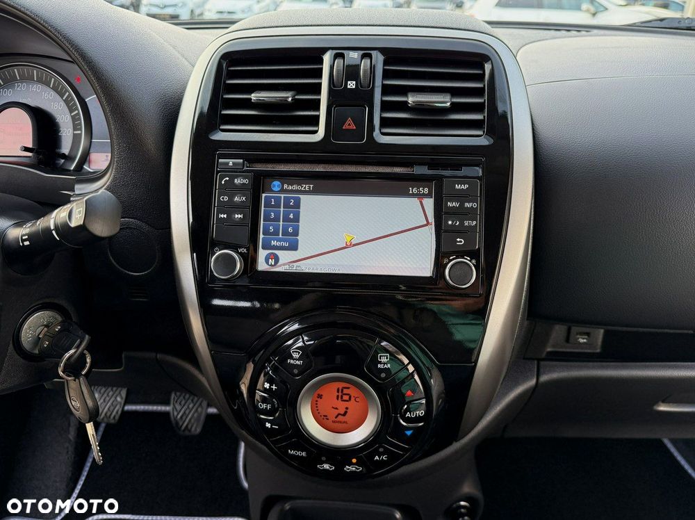 Nissan Micra 1.2 Tekna EU6 - 27