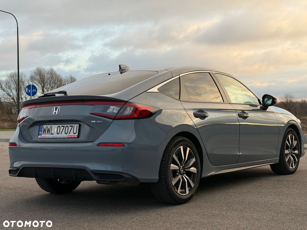 Honda Civic 2.0 i-MMD Elegance BSI CVT - 9