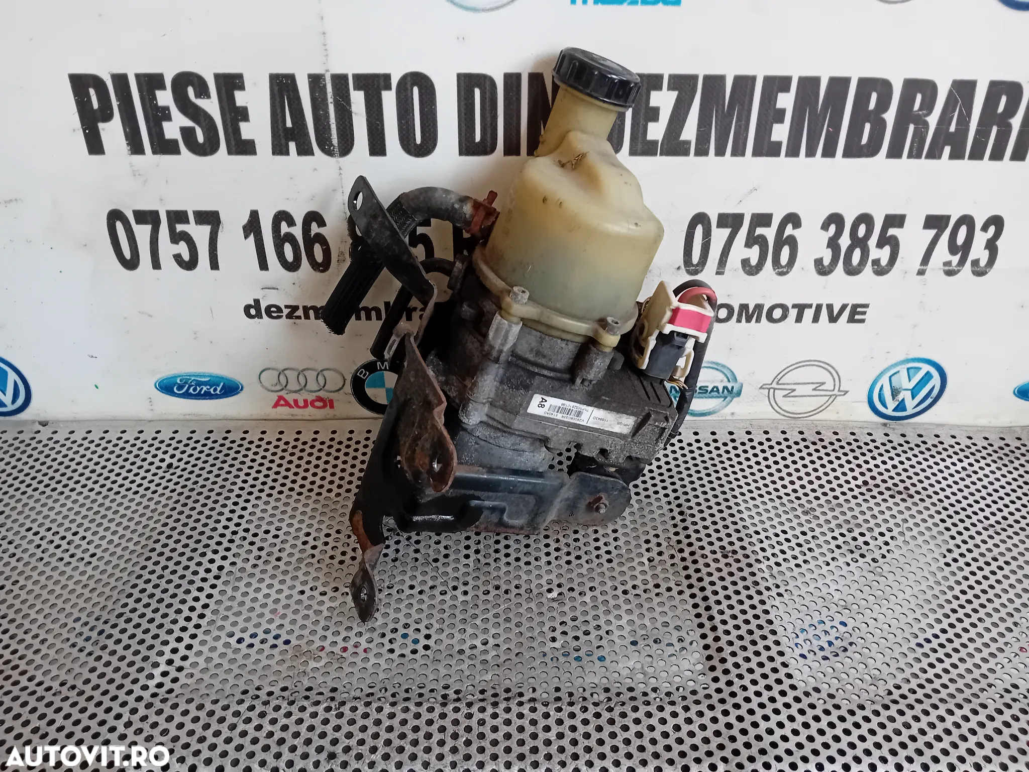 Pompa Servo Servodirectie Electrica Dacia Duster 2010-2017 Cod V29008033R Testata - 3