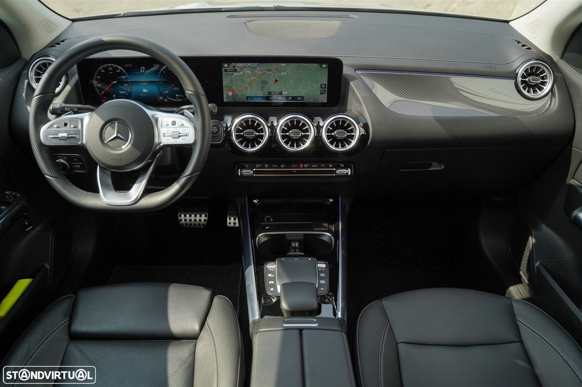 Mercedes-Benz GLA 250 e AMG Line - 16