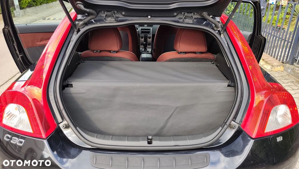 Volvo C30 - 30