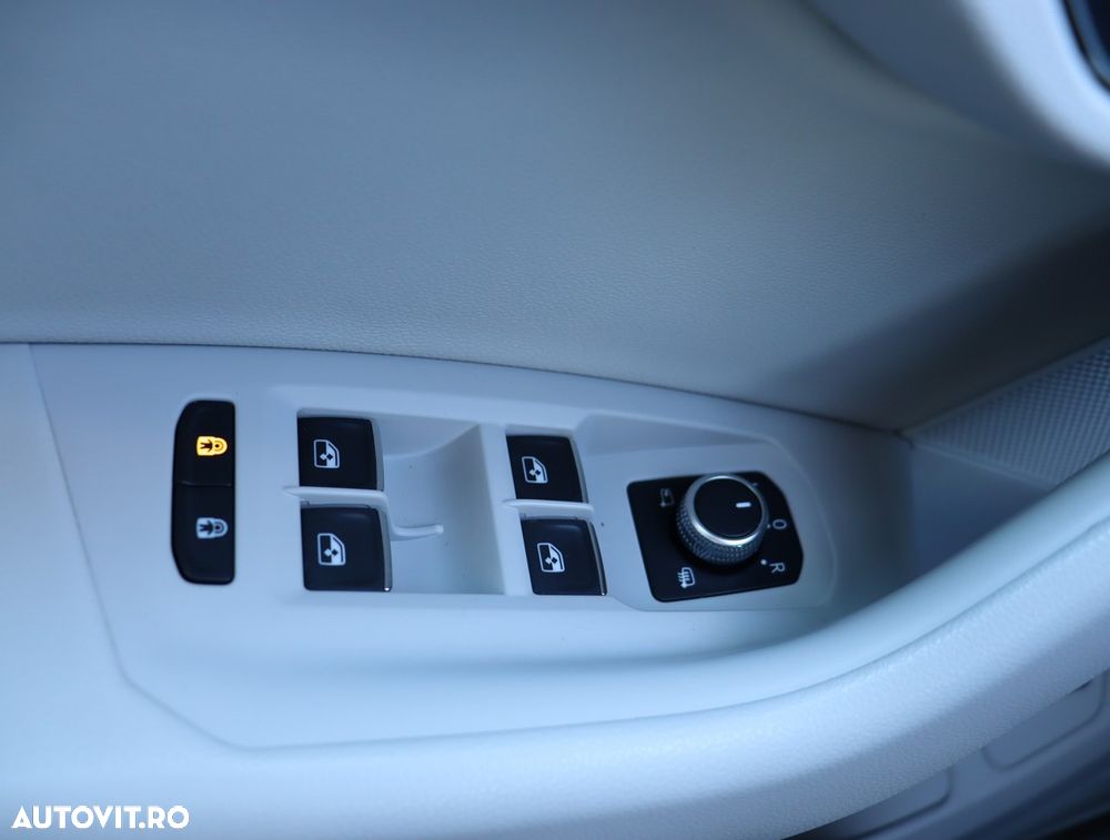 Volkswagen Touareg V6 TDI Elegance - 11