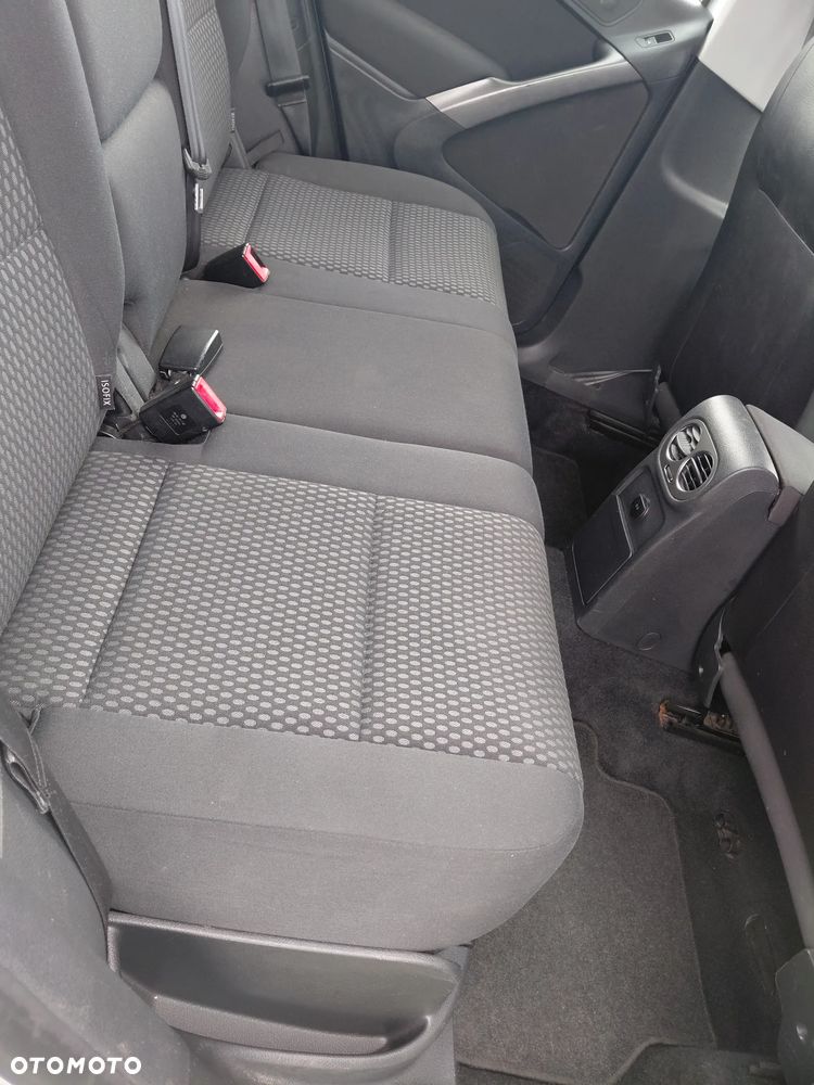 Volkswagen Tiguan 1.4 TSI BlueMot Trend&Fun - 12