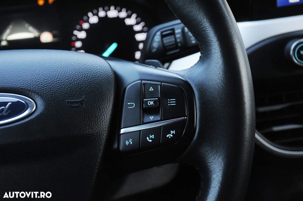 Ford Focus 1.5 TDCi Powershift Titanium - 15