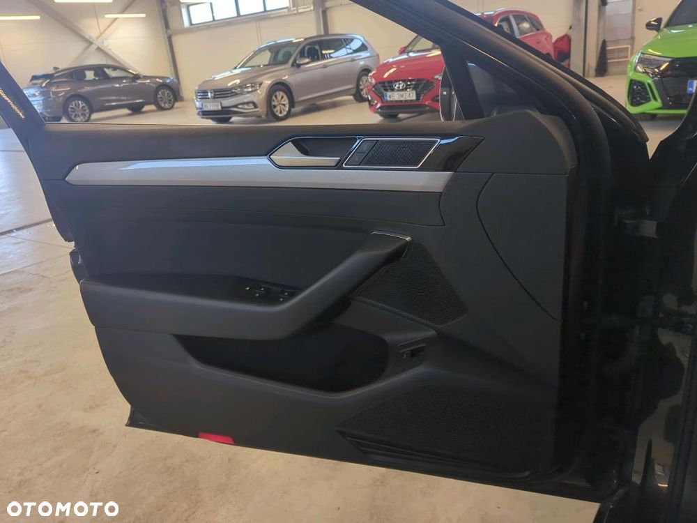 Volkswagen Passat 1.5 TSI EVO Business - 14